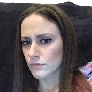 Meet your Posher, Cassandra